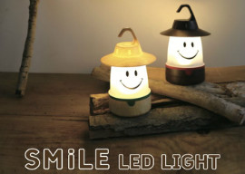 SMILE　LED　LANTERN　WOODY